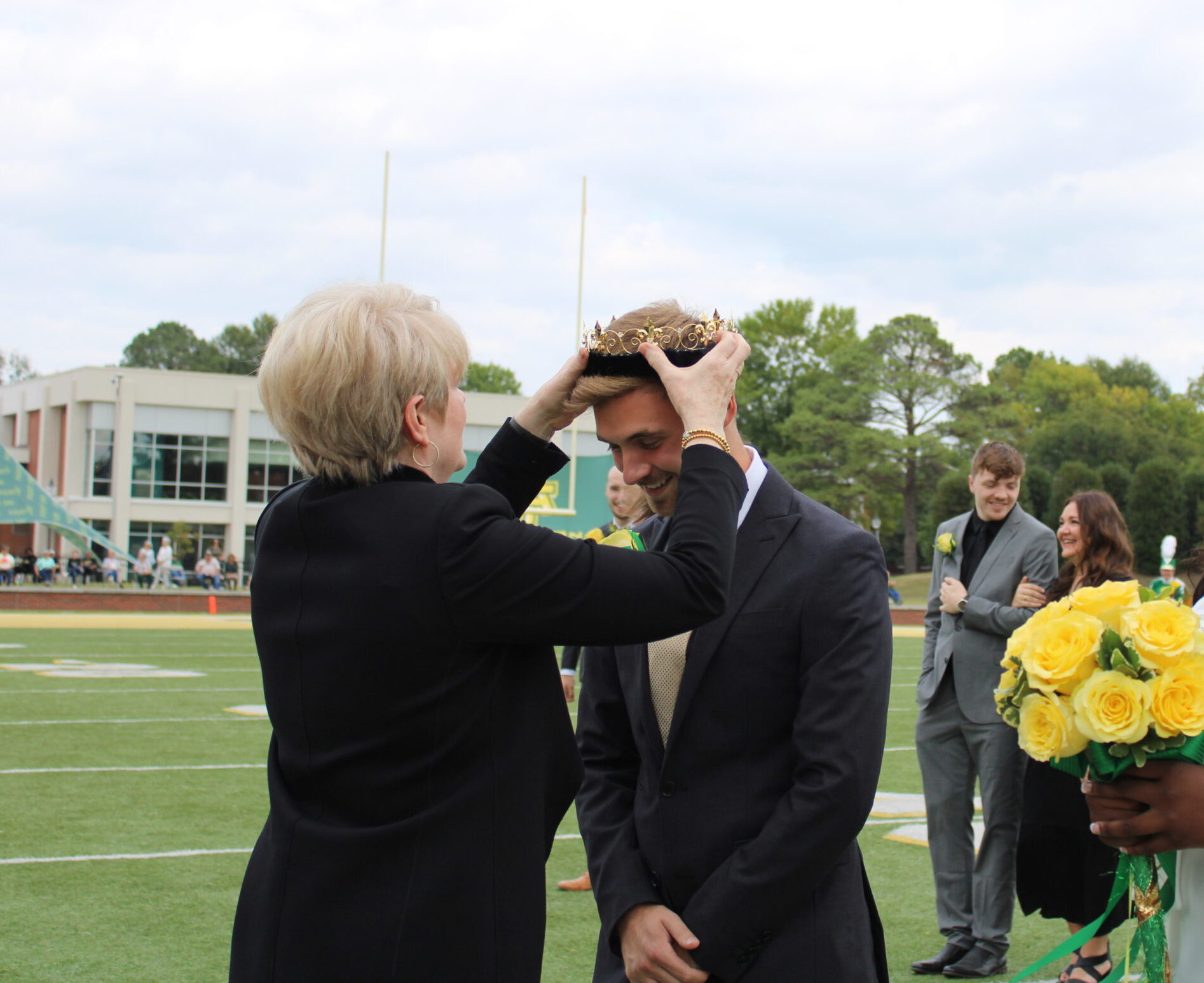 Andrew Garrett, Homecoming King