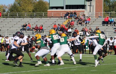 Aaron Winn punts the ball