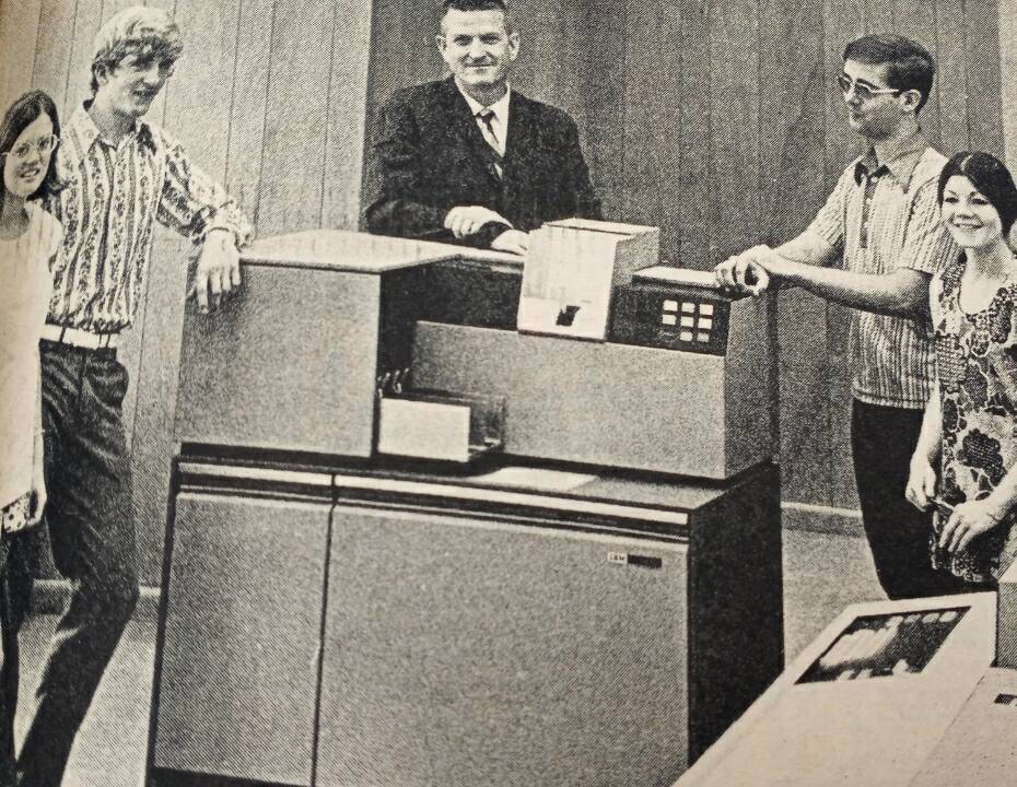 A 1971 Arka Tech Photo