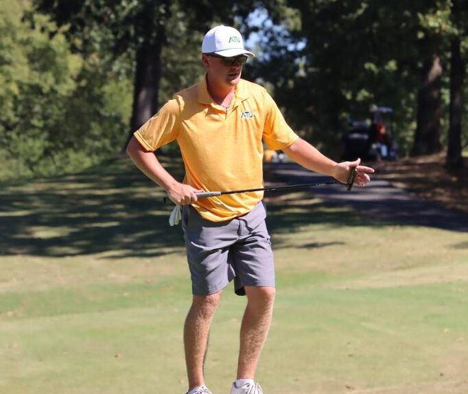 Wonder Boys Golf Player
