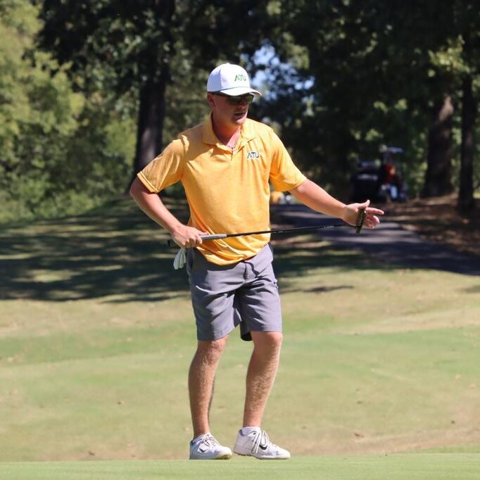 Wonder Boys Golf Player